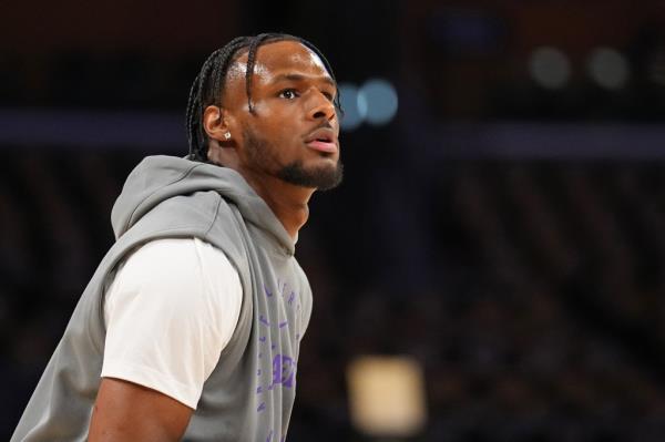 Bro<em></em>nny James is expected to spend time with the South Bay Lakers in the NBA G League. 