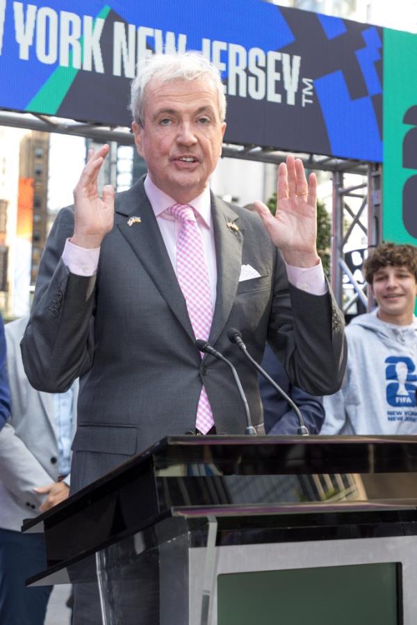 New Jersey Governor Phil Murphy’s administration reportedly co<em></em>nsidered a proposal to set aside $5 million in federal COVID-19 aid for an “influx” of migrants.</p>

<p>　　