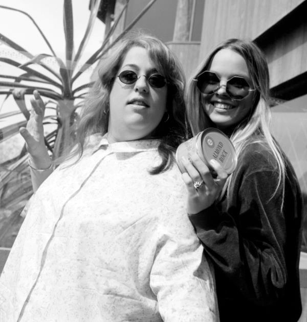 Cass Elliot with Michelle Phillips