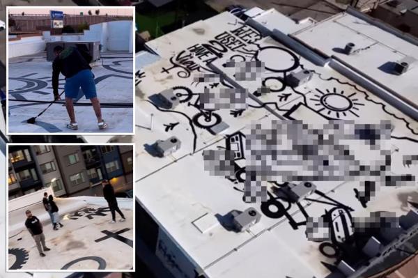 科罗拉多的纹身店用下流的壁画覆盖了屋顶